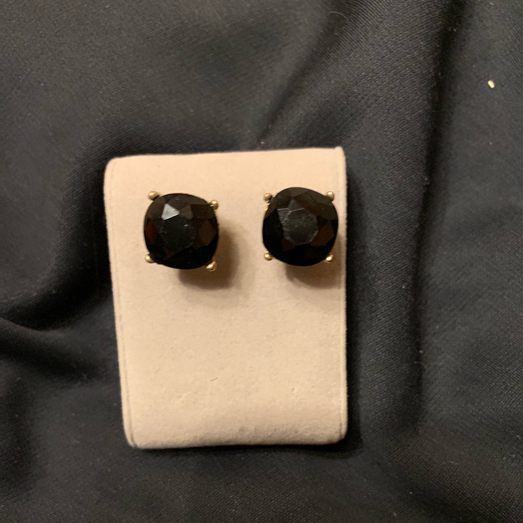 Black Studs
